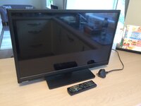 Toshiba 24" screen TV /CD player. With remote control ideal size for motorhome /caravan