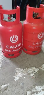 2 x6kg propane gas bottles