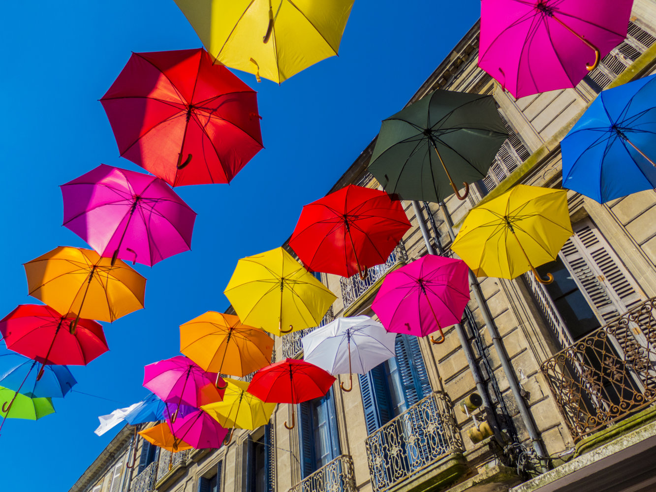 20180707 IMG_1037 umbrellas 1920.jpg