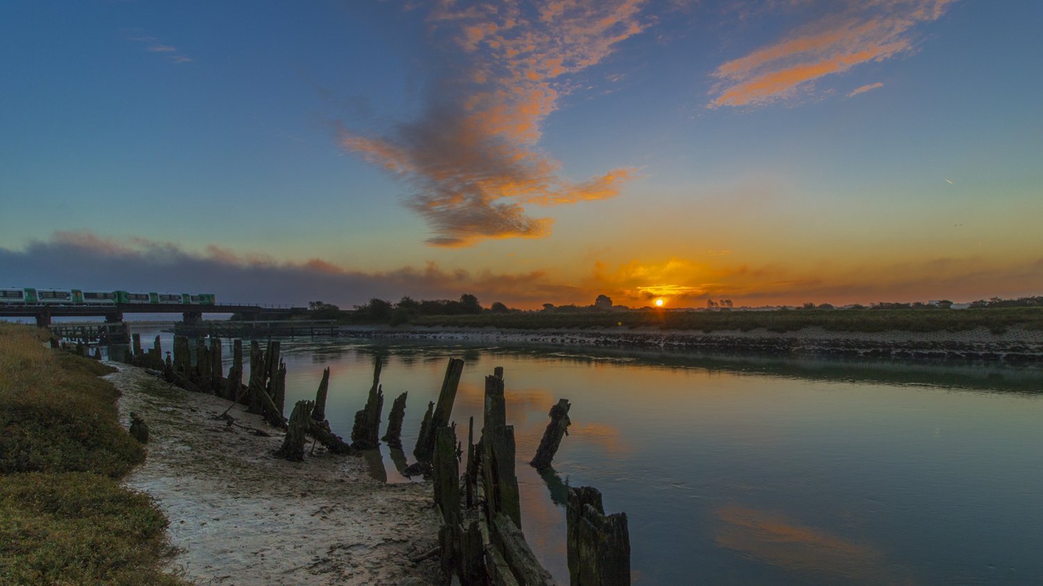 a River Arun at Ship and Anchor Marina 1.jpg