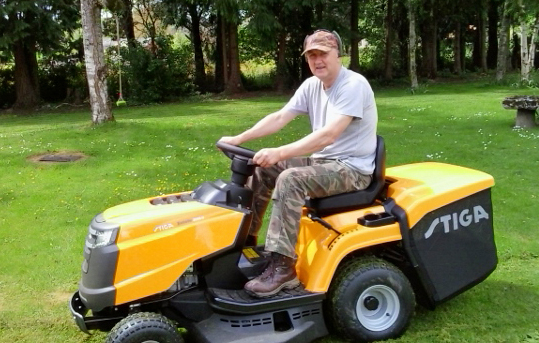 Clive on Mower.jpg