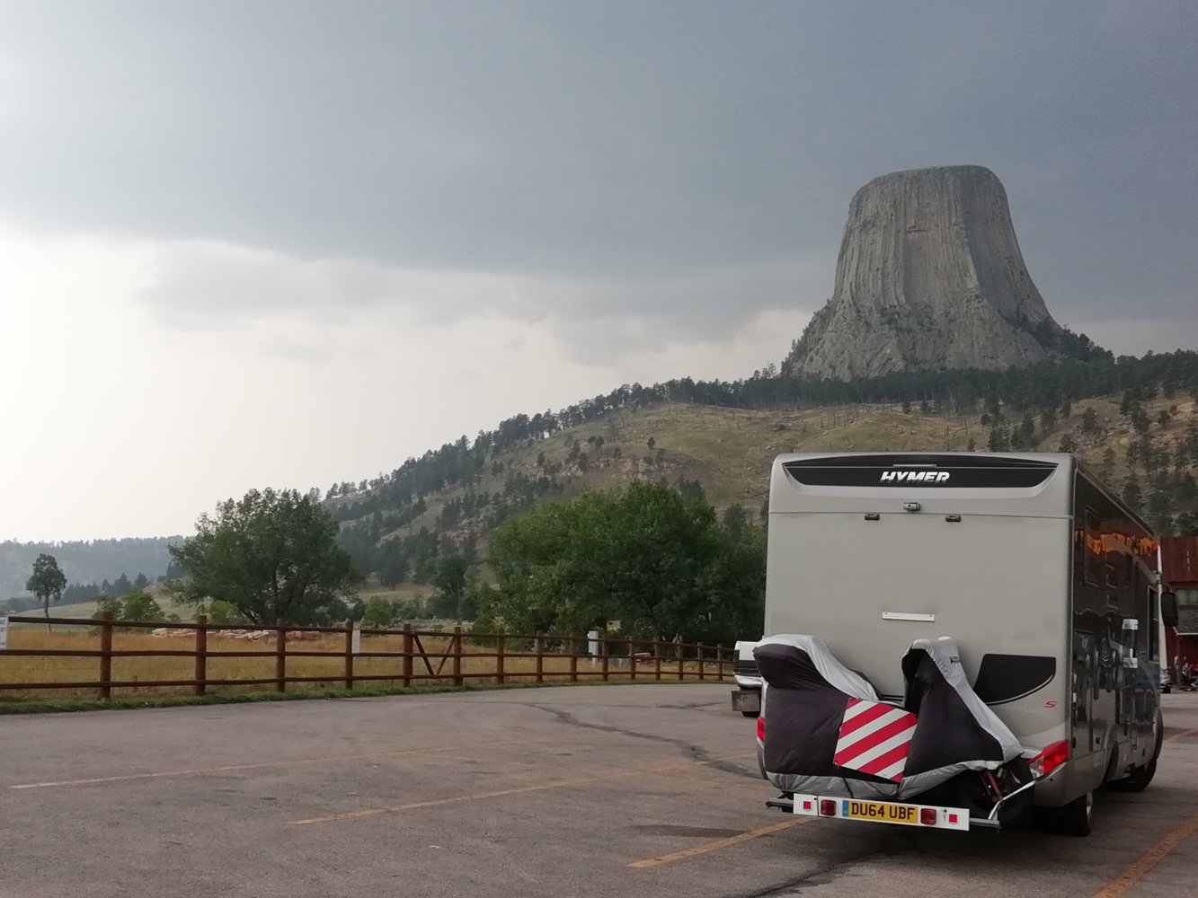 Devil's Tower, Wyoming.jpg