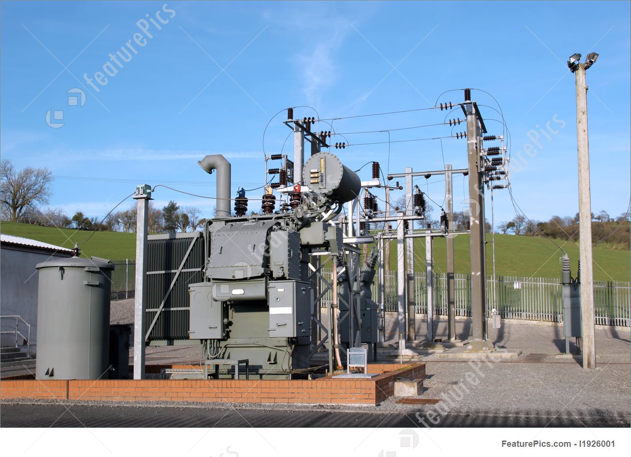 electrical-sub-power-station-stock-photo-926001.jpg