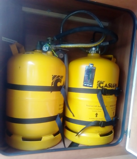 Gaslow cylinders.jpg