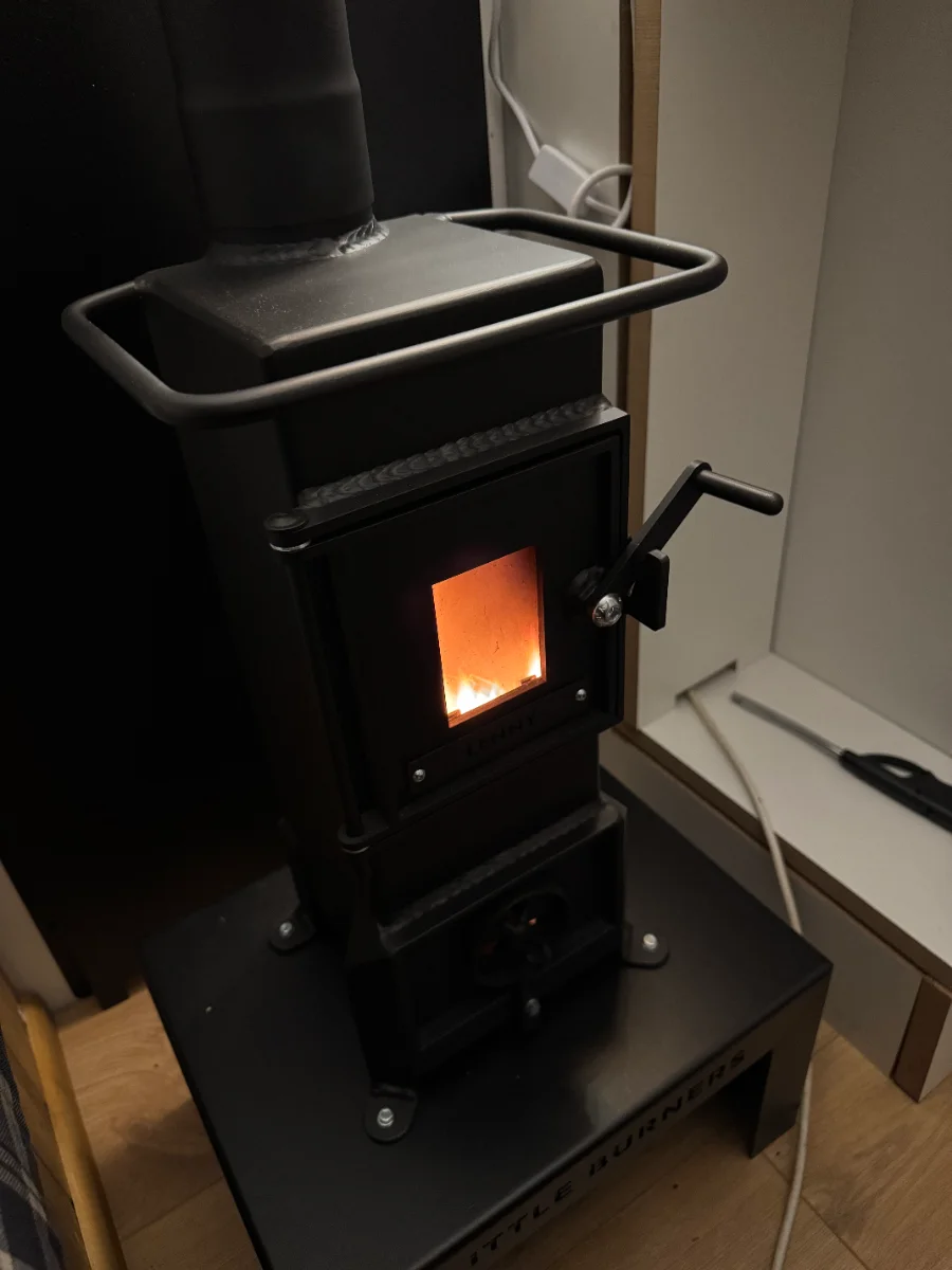 Wood burning stoves MotorhomeFun