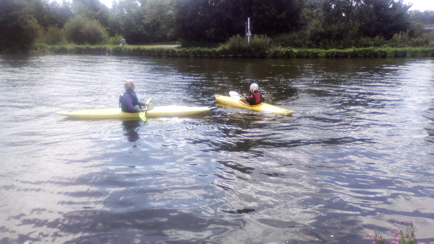 kyaking goole.jpg