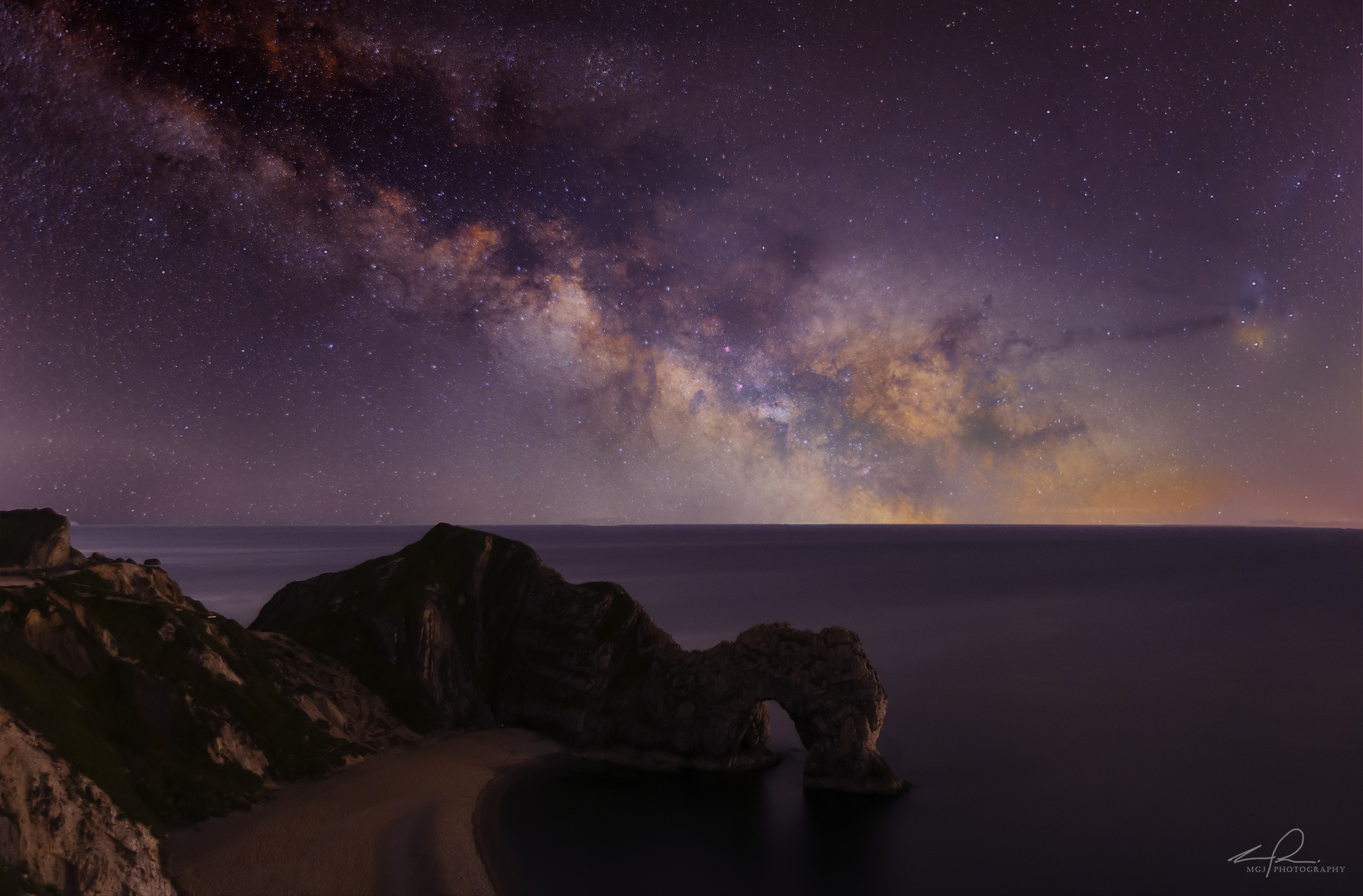 MGJ-Durdle_Door_MW-FB.jpg