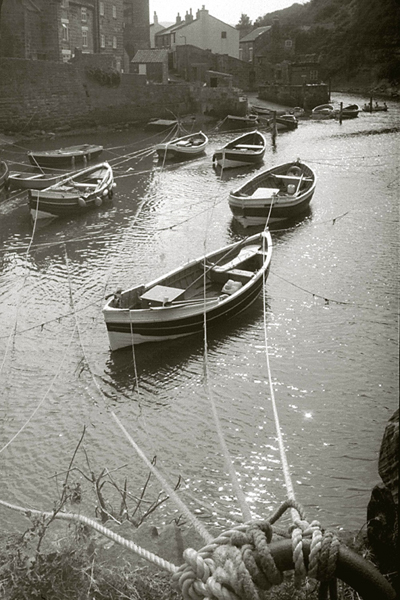 Moorings - Staithes print.jpg