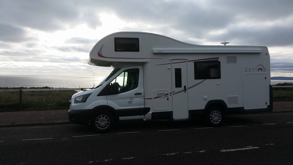 motorhome1.jpg