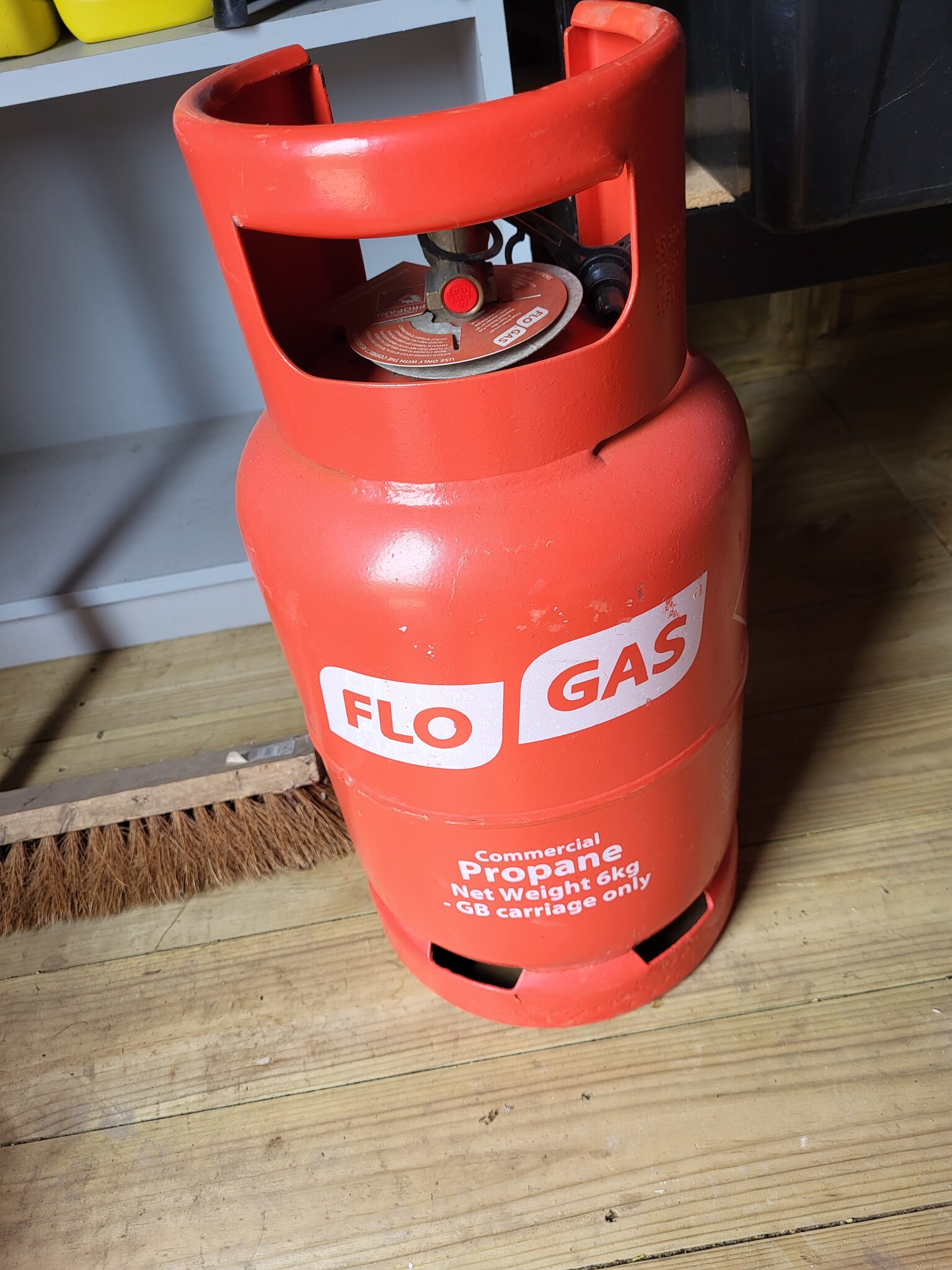 6kg gas bottle | MotorhomeFun