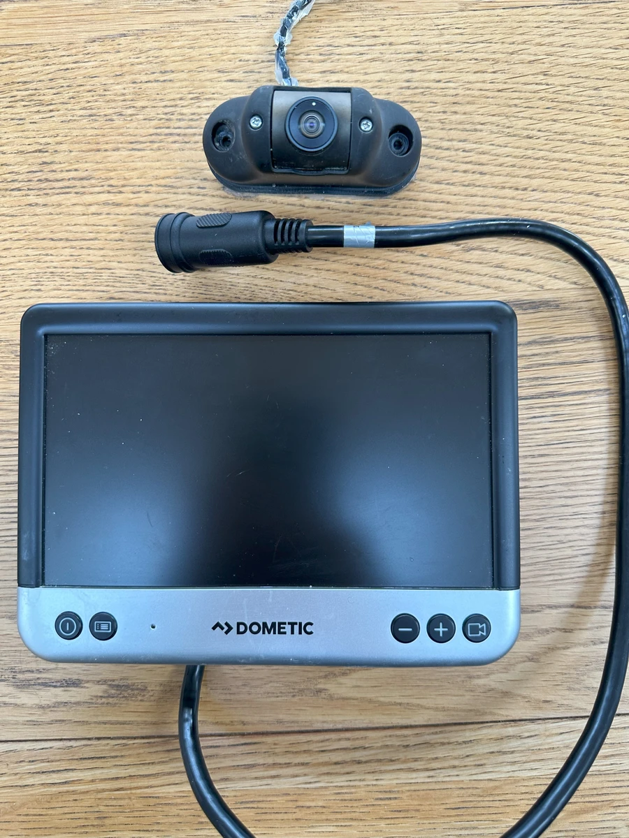 Dometic Screen and Camera.webp