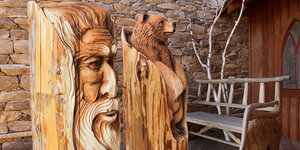 CARVINGS-2_2000x1000px2.jpg