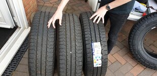 3tyres.jpg