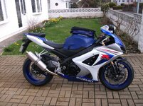 GSXR1000K8.jpg