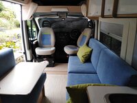 1047562172_vanseats2.jpg