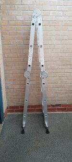 Folding ladder/platform