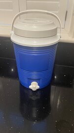 Drinks Container