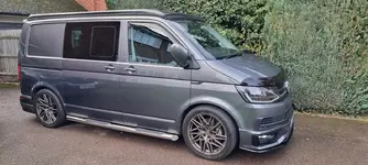 Volkswagen TRANSPORTER (T6) T32 TDI KOMBI HIGHLINE