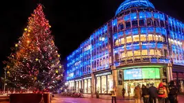 St-Stephens-Green-Center-at-Christmas-Dublin-City_Web-Size.webp