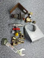 Gas connections, mounts and taps